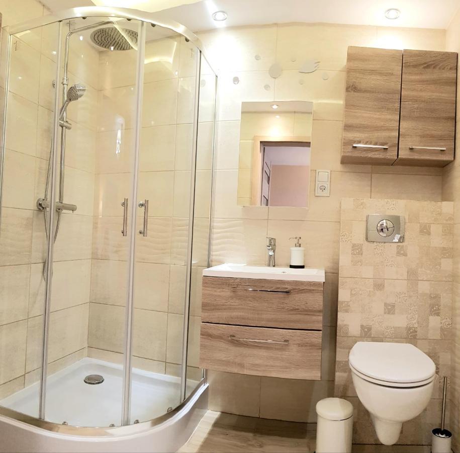 Glamour Downtown Balcony Apartment Krakow